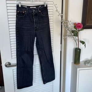 Levi’s Ribcage Straight Ankle Jean
